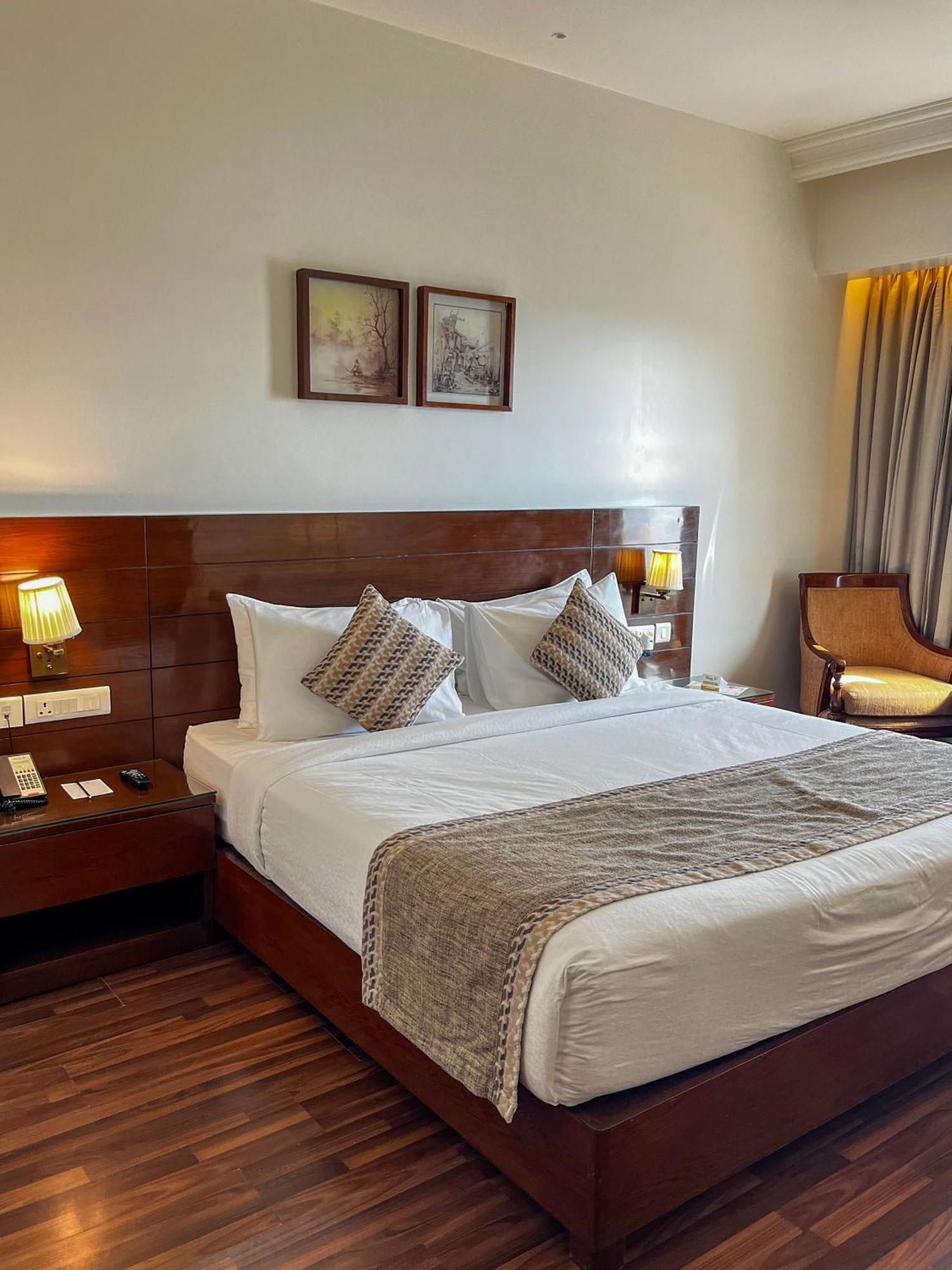 Hotel Home In By Amrik Sukhdev โซนีปัต ภายนอก รูปภาพ